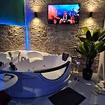 Afi Discret Jacuzzi