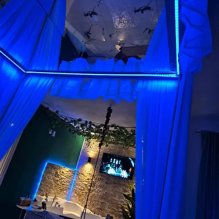 Afi Discret Jacuzzi Appartement